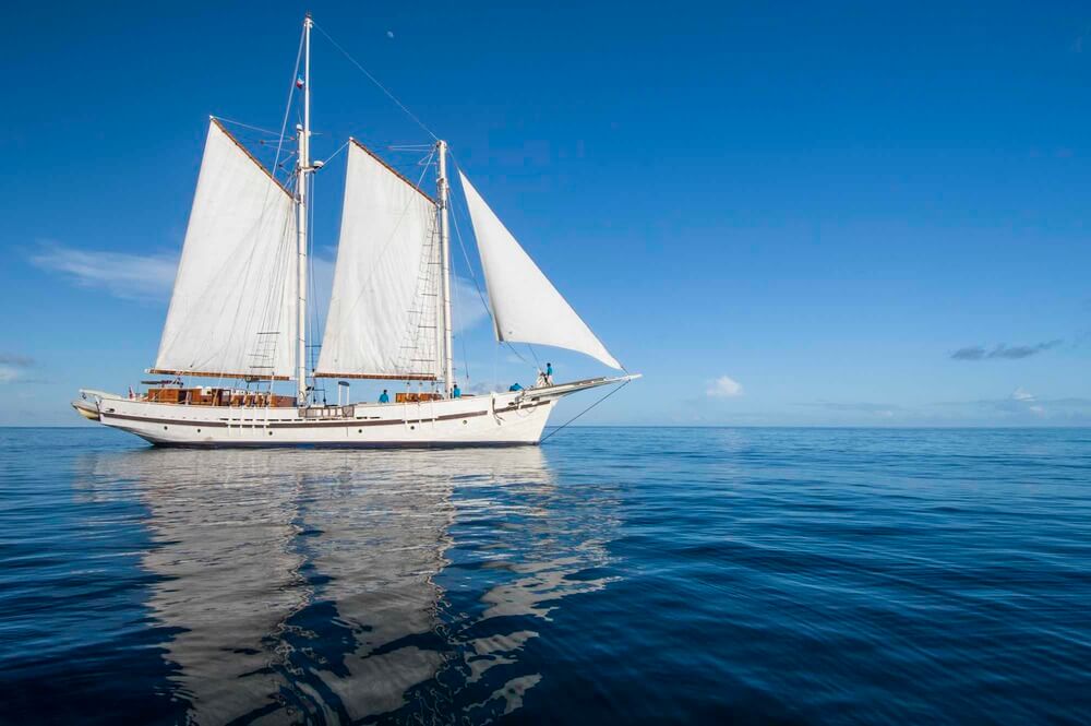 Rv Raja SY Raja Laut Charter Boat - Myanmar Cruise